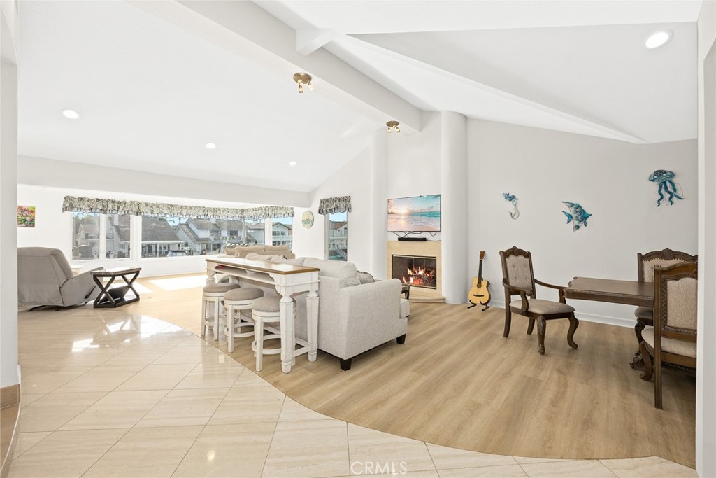 16449 Ladona Circle