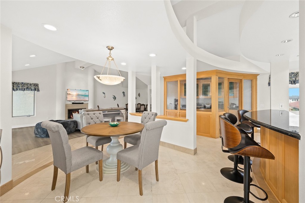 16449 Ladona Circle
