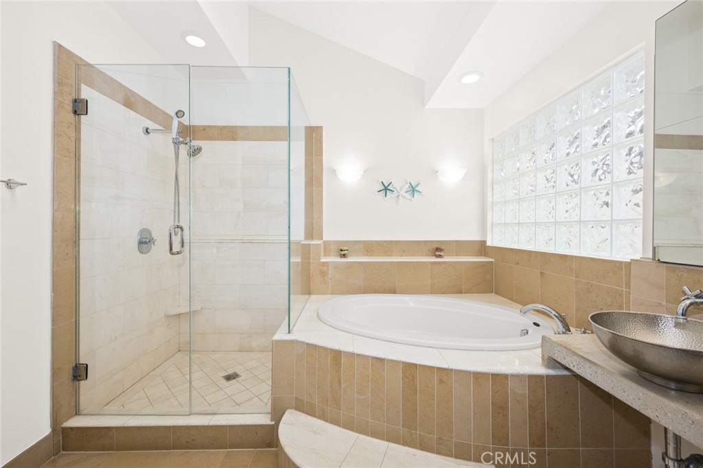 16449 Ladona Circle