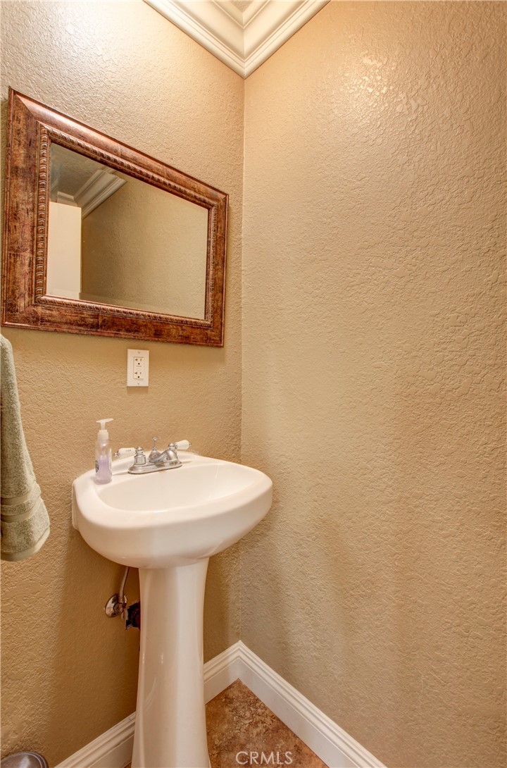 4705 East Washington Avenue