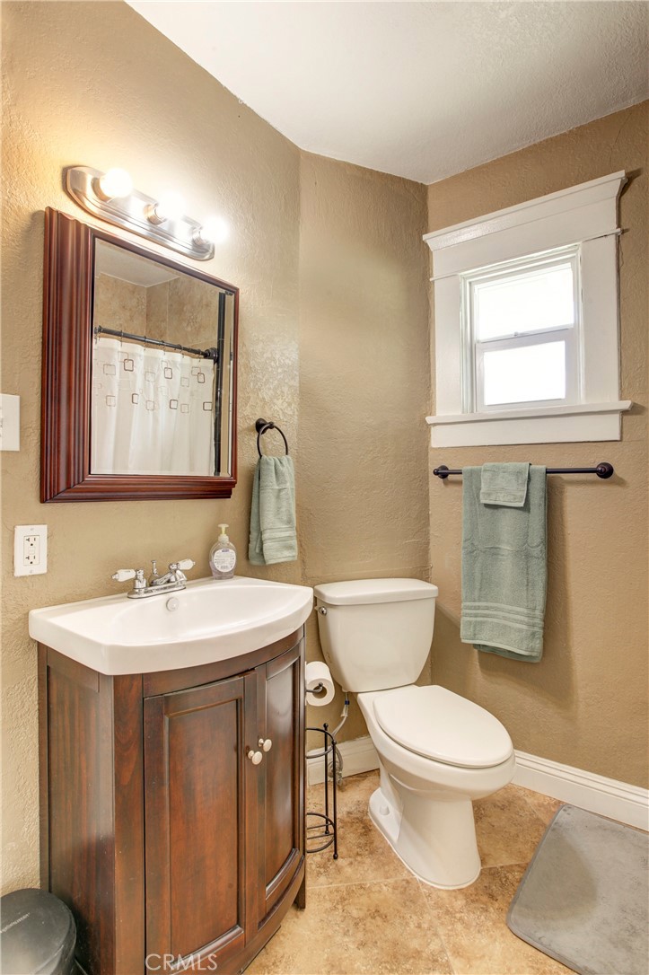 4705 East Washington Avenue