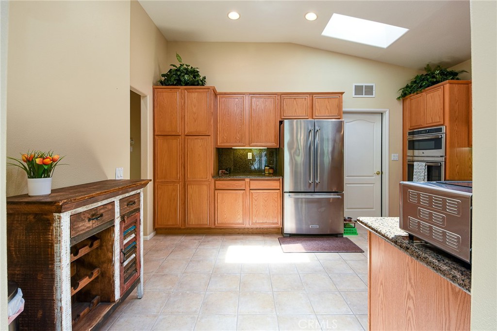 24182 Via Llano