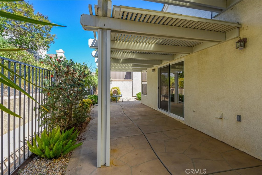 24182 Via Llano