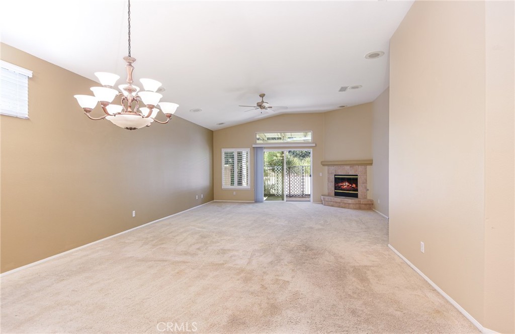 24182 Via Llano
