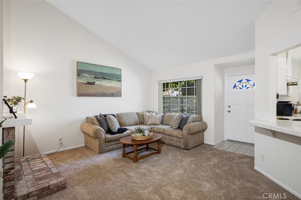 527 N Dartmouth Way 40