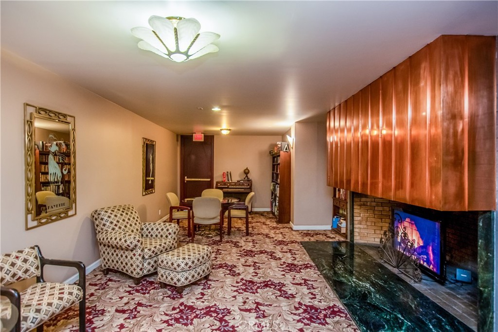 140 Linden Avenue 306