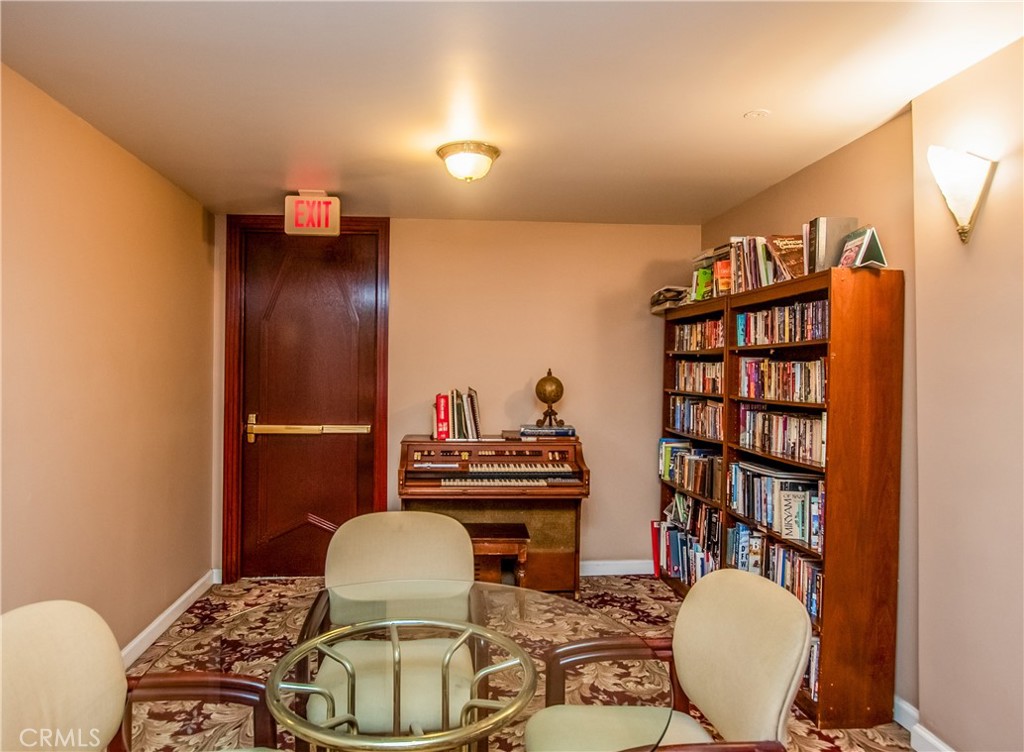 140 Linden Avenue 306