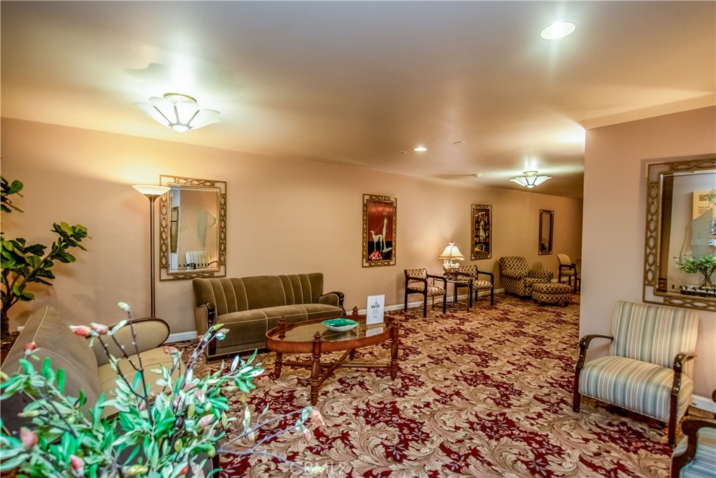 140 Linden Avenue 306