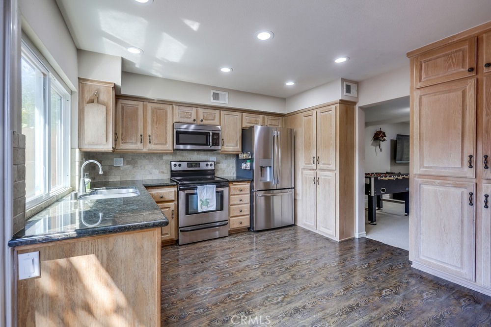 18250 Cabrillo Court