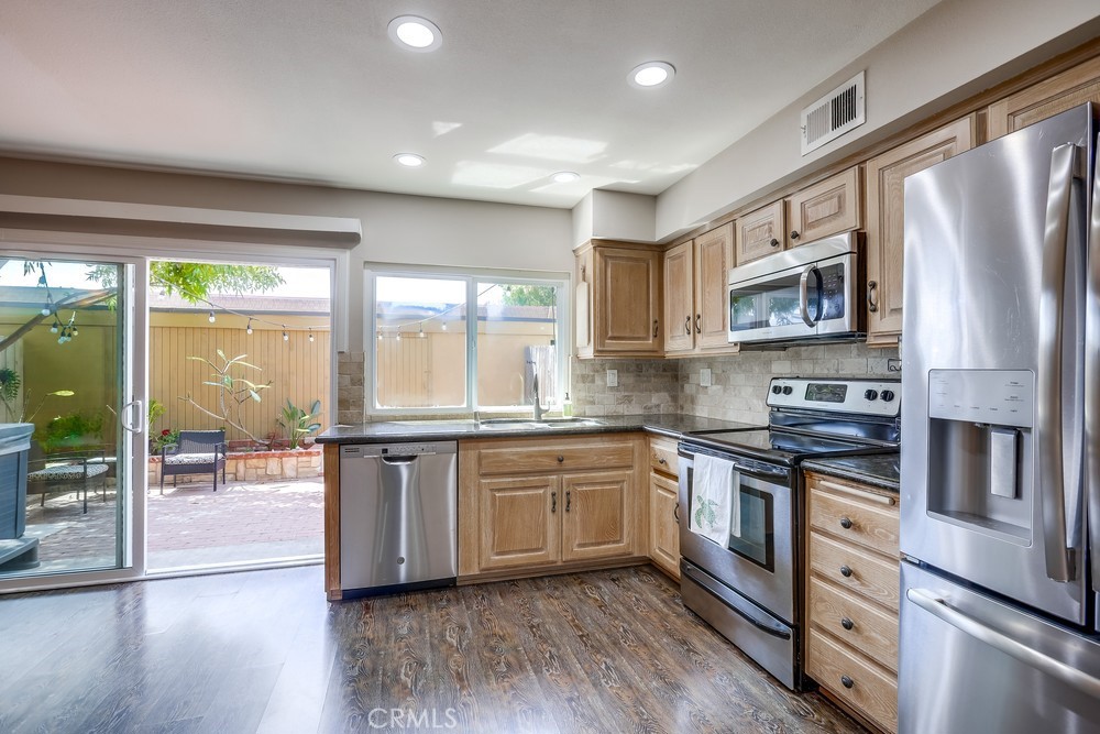 18250 Cabrillo Court