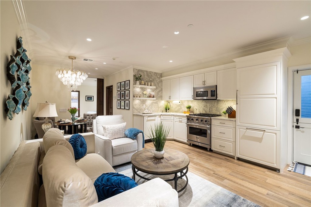 302 3rd Street