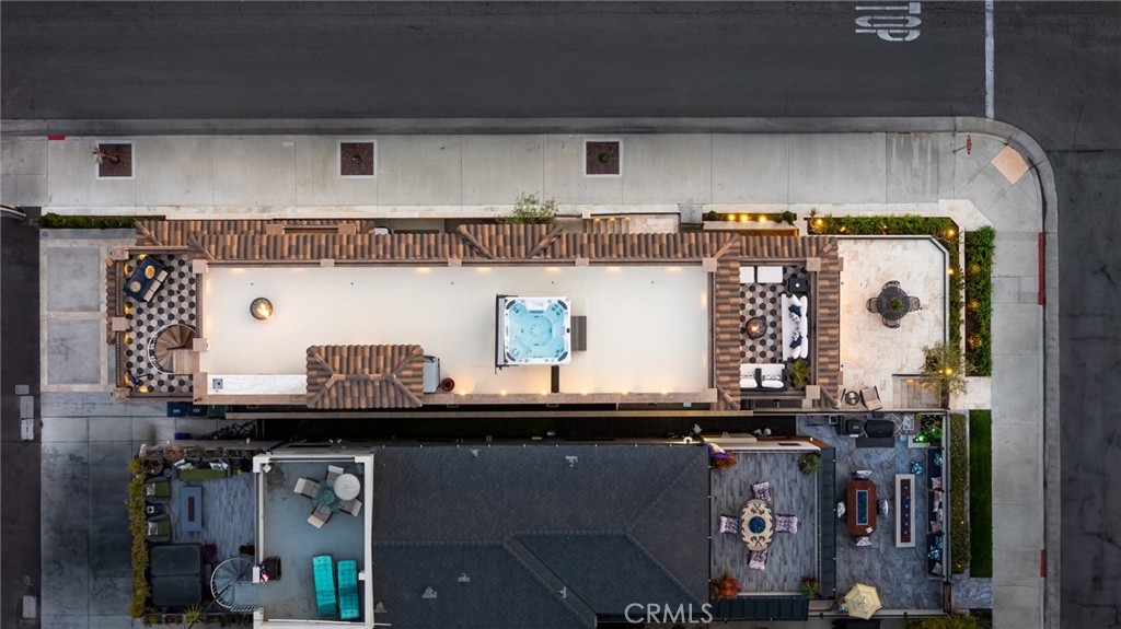 302 3rd Street