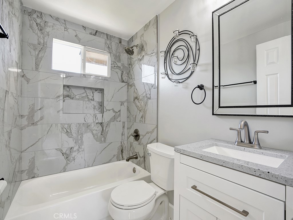 13582 Yosemite Drive