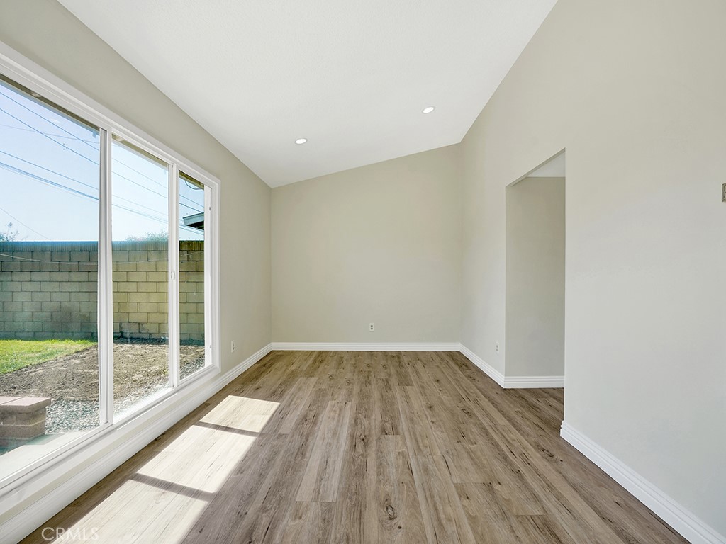 13582 Yosemite Drive