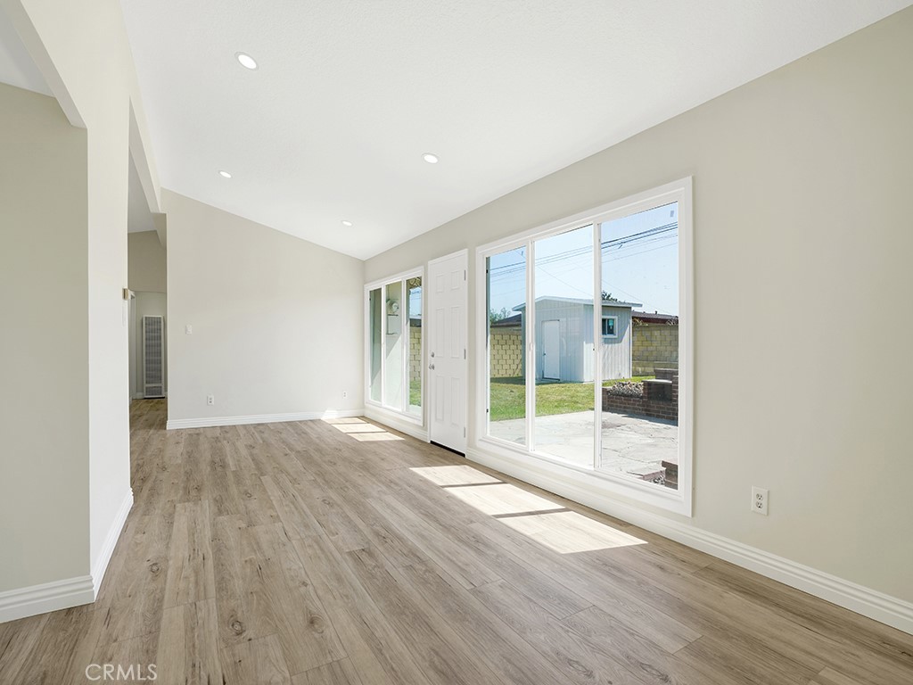 13582 Yosemite Drive