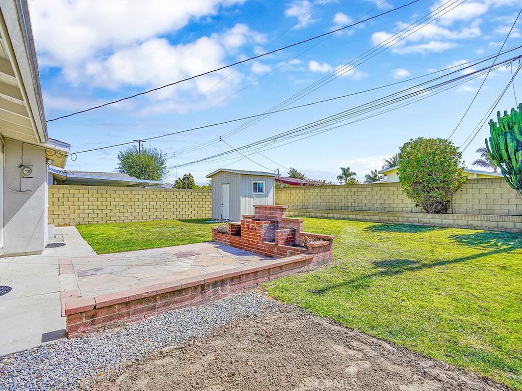 13582 Yosemite Drive