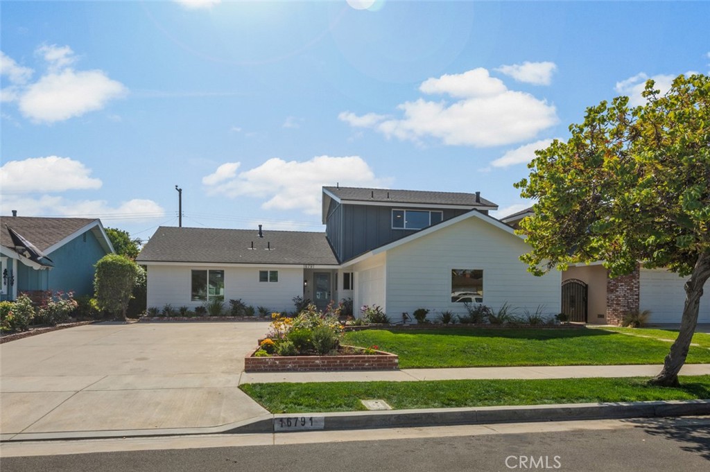 16791 Glenhaven Lane