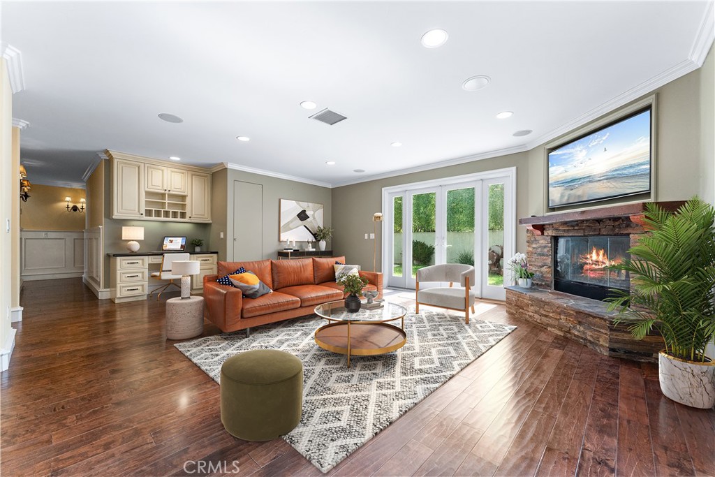 22052 Susan Lane