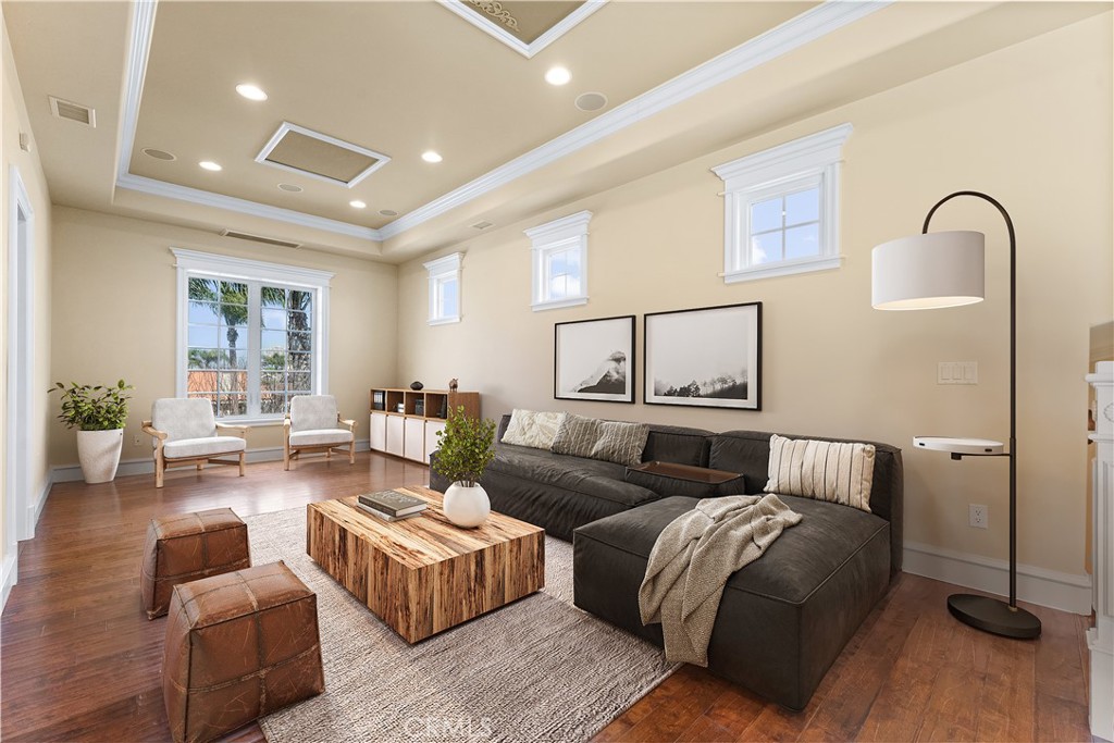 22052 Susan Lane