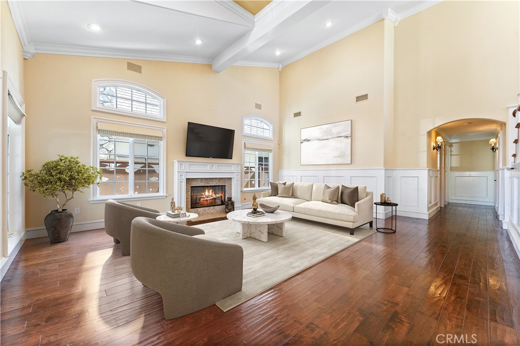 22052 Susan Lane