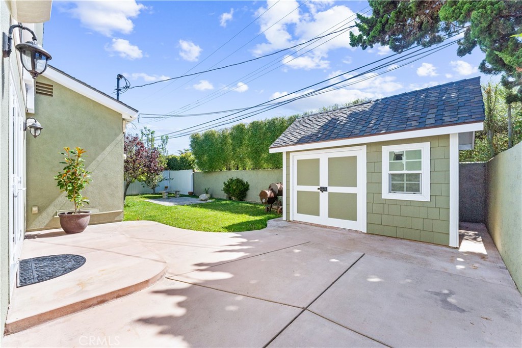 22052 Susan Lane