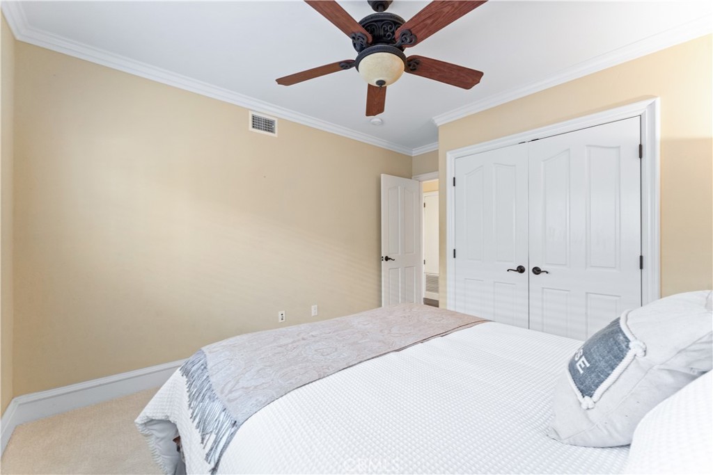 22052 Susan Lane