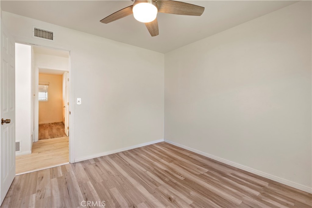 104 W Bluebell Avenue