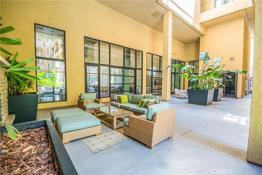 133 The Promenade N 529