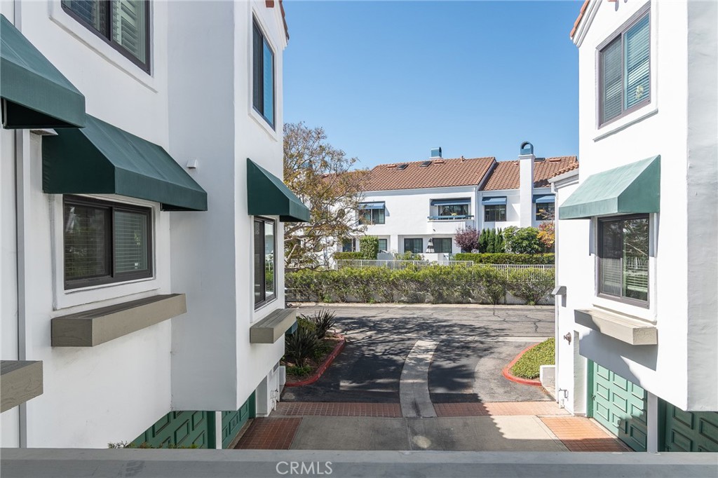 19412 Pompano Lane 111