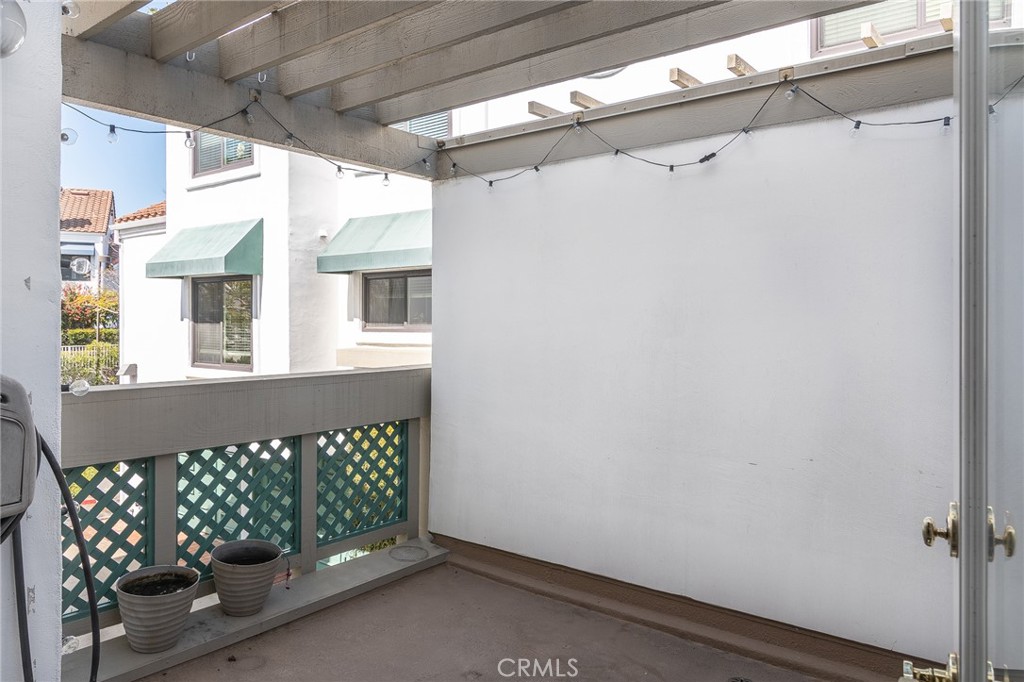 19412 Pompano Lane 111