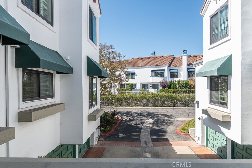 19412 Pompano Lane 111