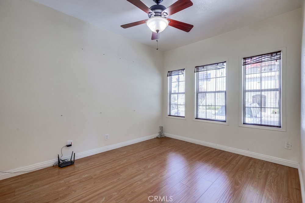321 5th Street