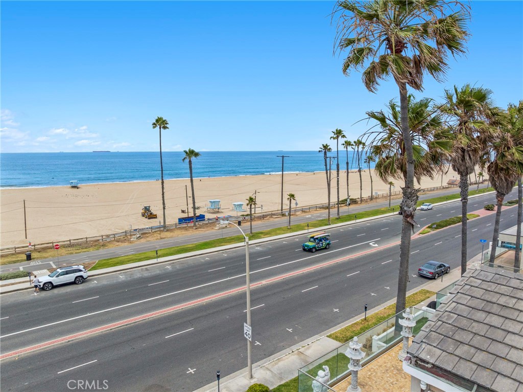 1102 Pacific Coast Hwy Lot #4