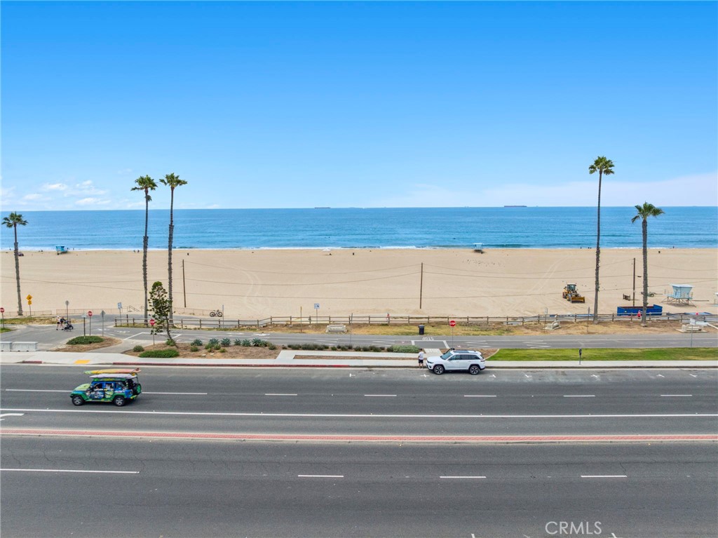 1102 Pacific Coast Hwy Lot #4