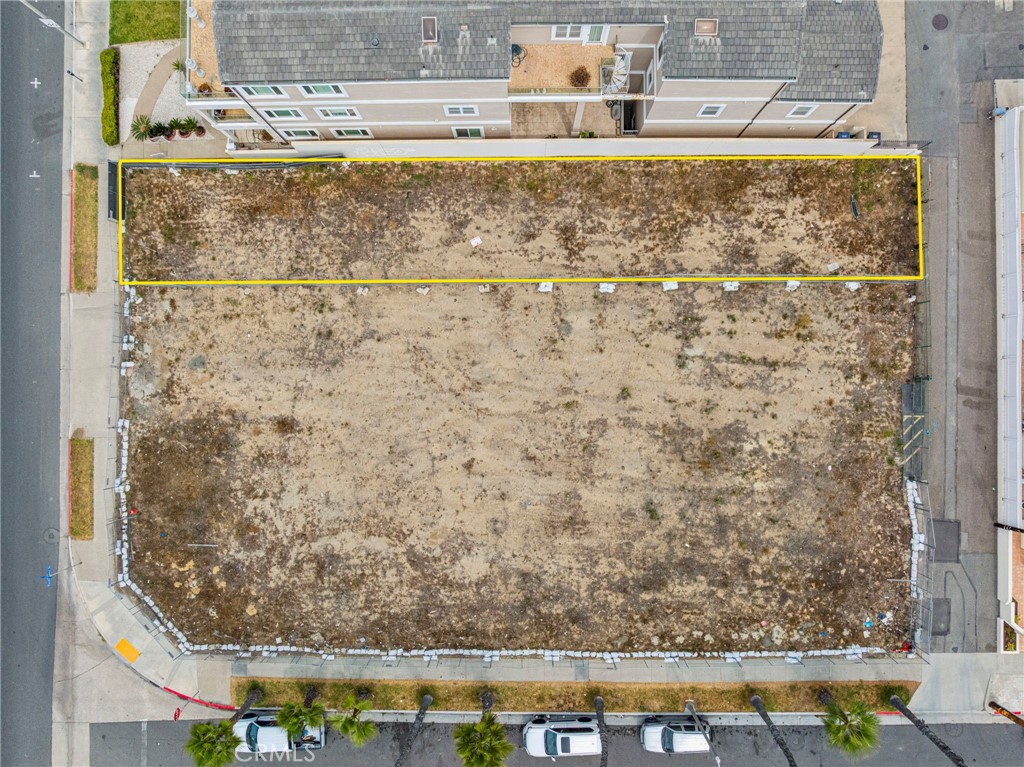 1102 Pacific Coast Hwy Lot #4