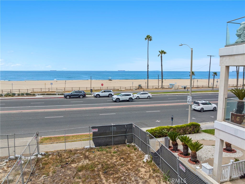 1102 Pacific Coast Hwy Lot #4