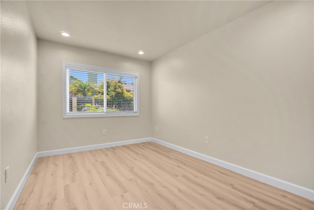 17232 Golden View Lane