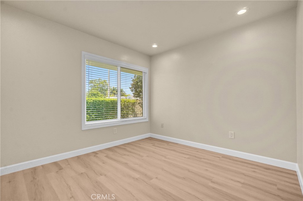 17232 Golden View Lane