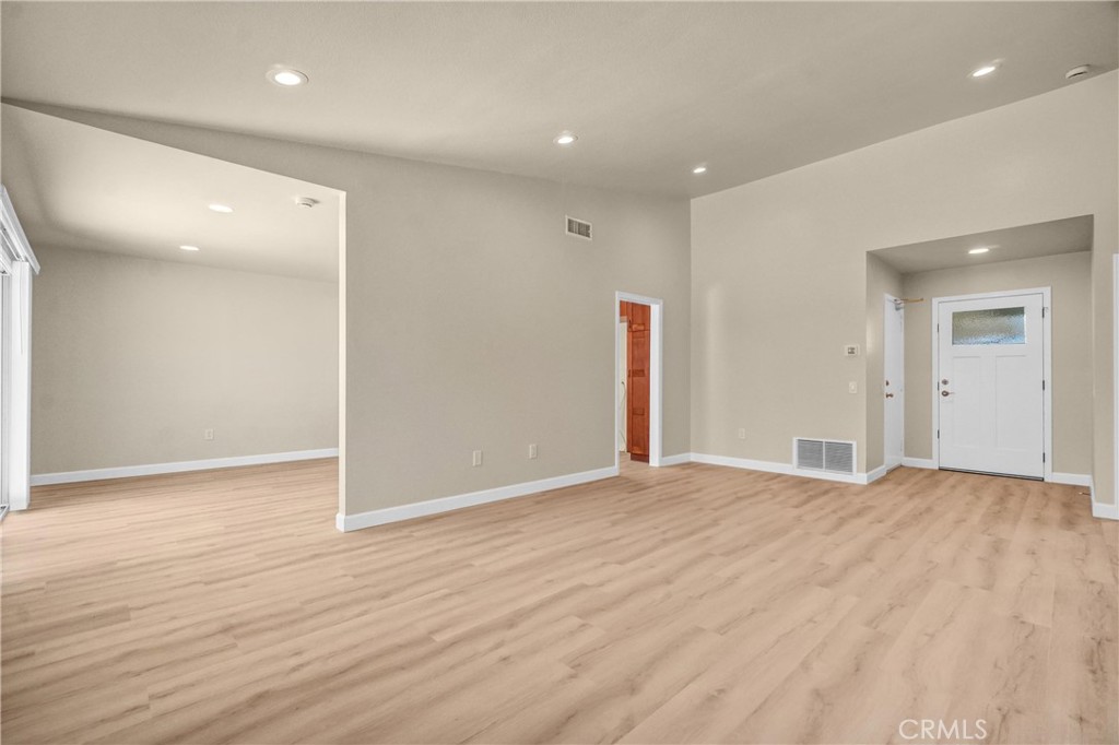 17232 Golden View Lane