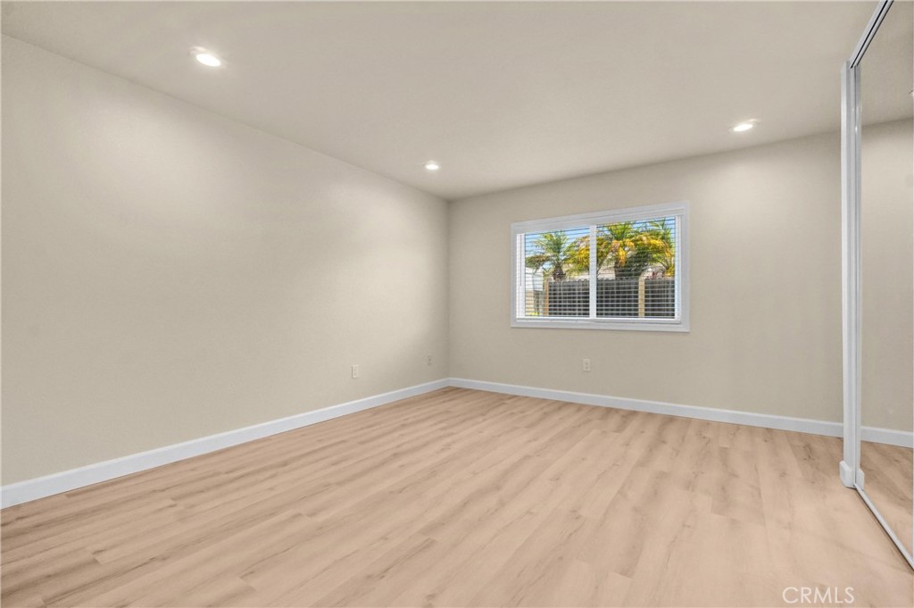 17232 Golden View Lane