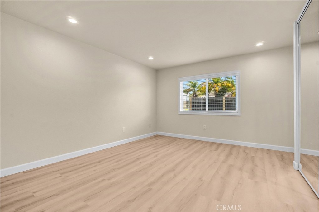 17232 Golden View Lane
