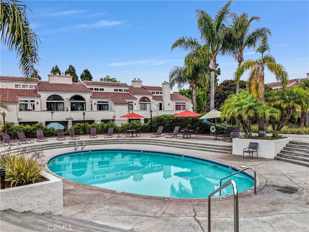 5101 Tortuga Drive 211