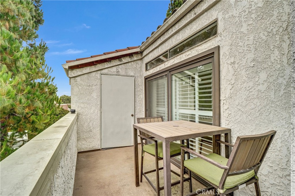 5101 Tortuga Drive 211