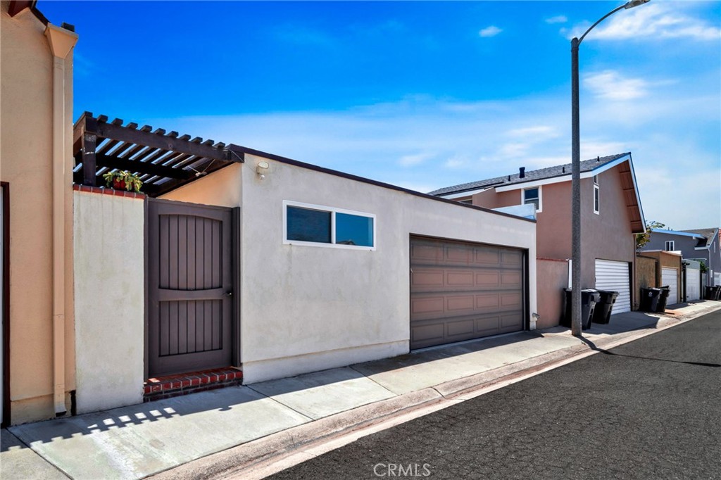 365 Clipper Way