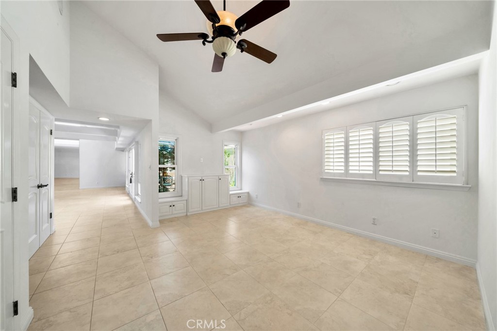 365 Clipper Way