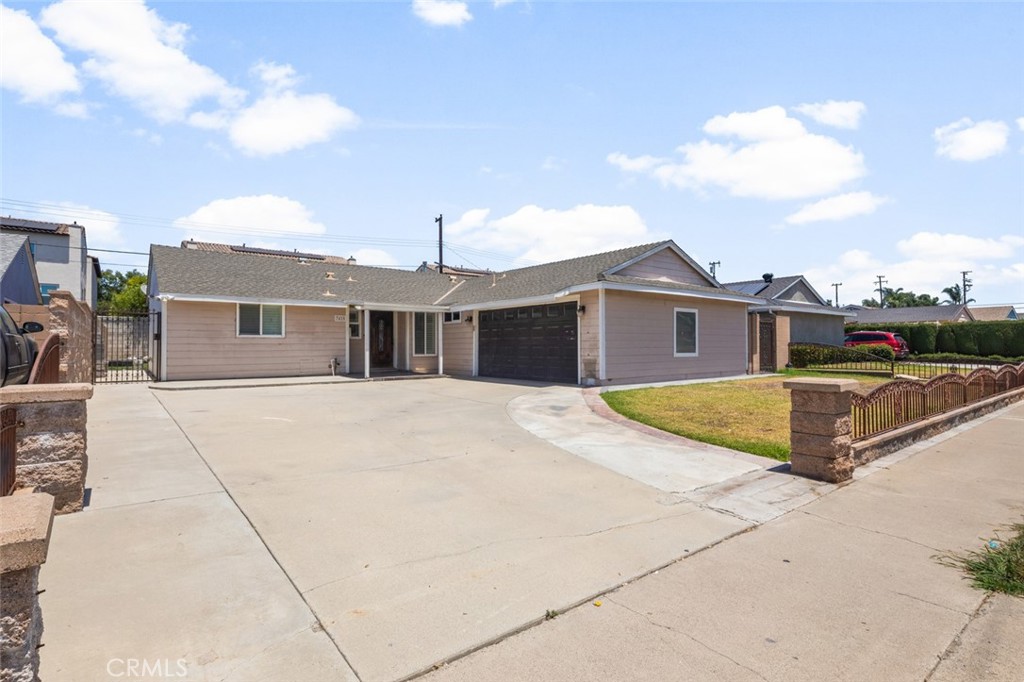 7425 Fillmore Drive