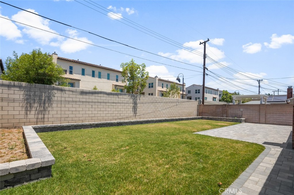 7425 Fillmore Drive