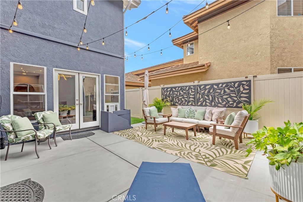1916 Pine Street