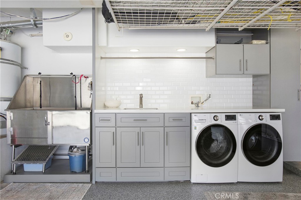 22102 Wood Island Lane