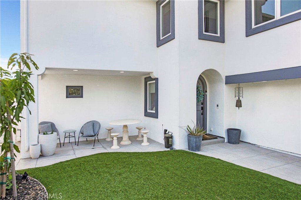 22102 Wood Island Lane